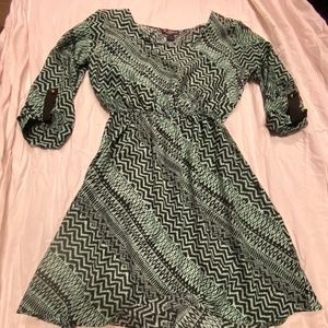 Delirious Los Angeles Half Sleeve Dress Size Large